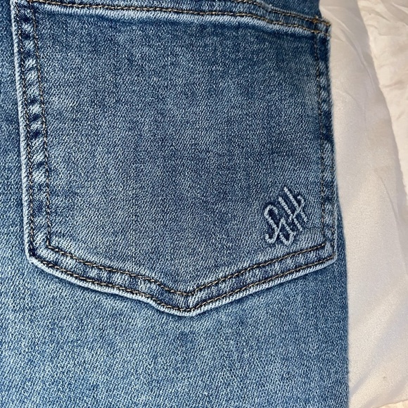 Matilda Jane Good Hart GH Virginia High Rise Jeans with Side Detail Size 8 - Picture 9 of 9